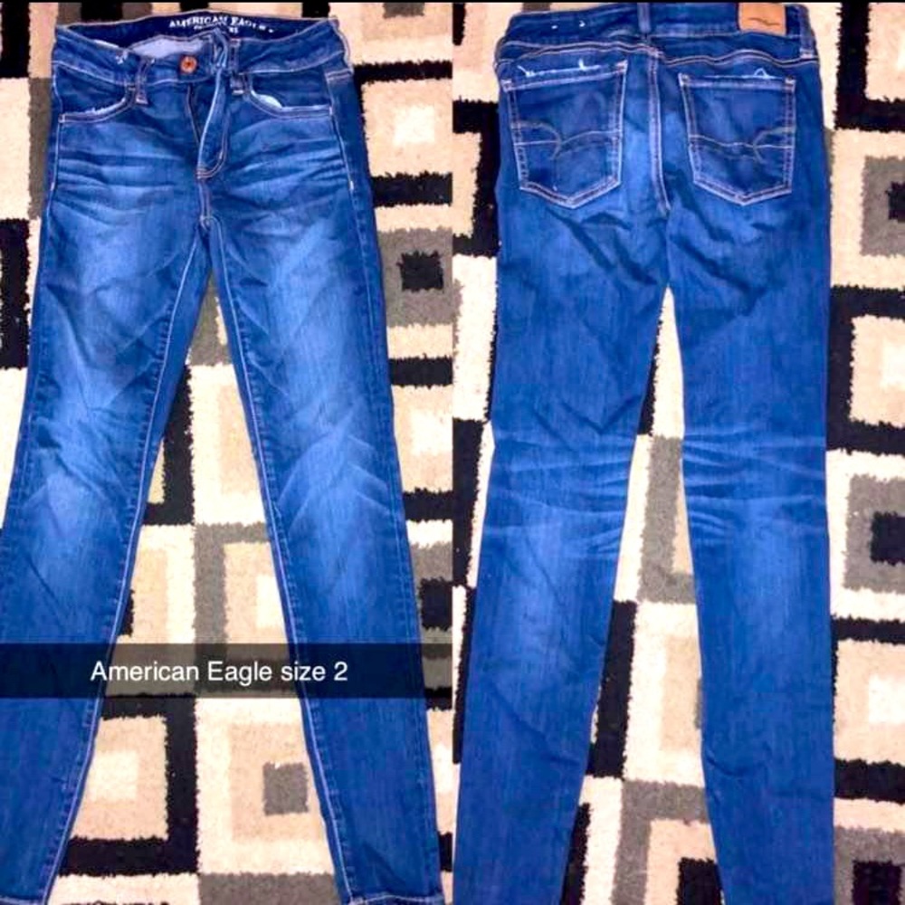 American Eagle jeans, size 2. Worn once or twice.